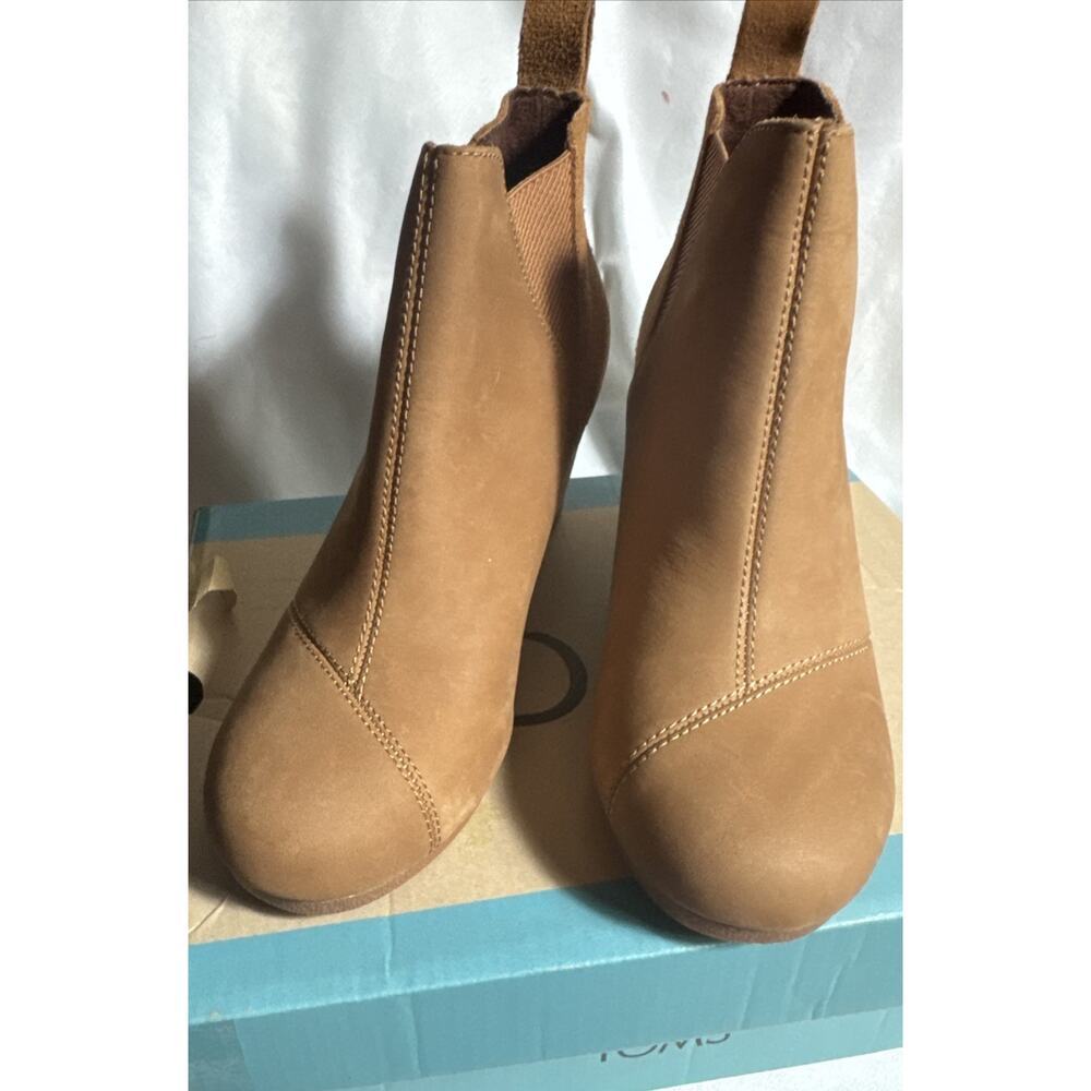 Toms Boots Womens 6.5 Kelsey Ankle Booties Wedge Tan Oiled Nubuck Suede NIB NEW